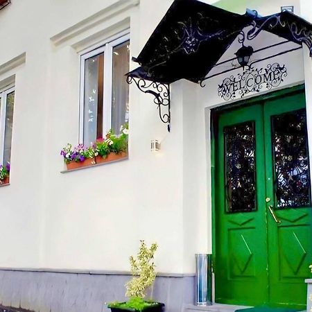 Triple Eight Hotel Тбилиси Экстерьер фото