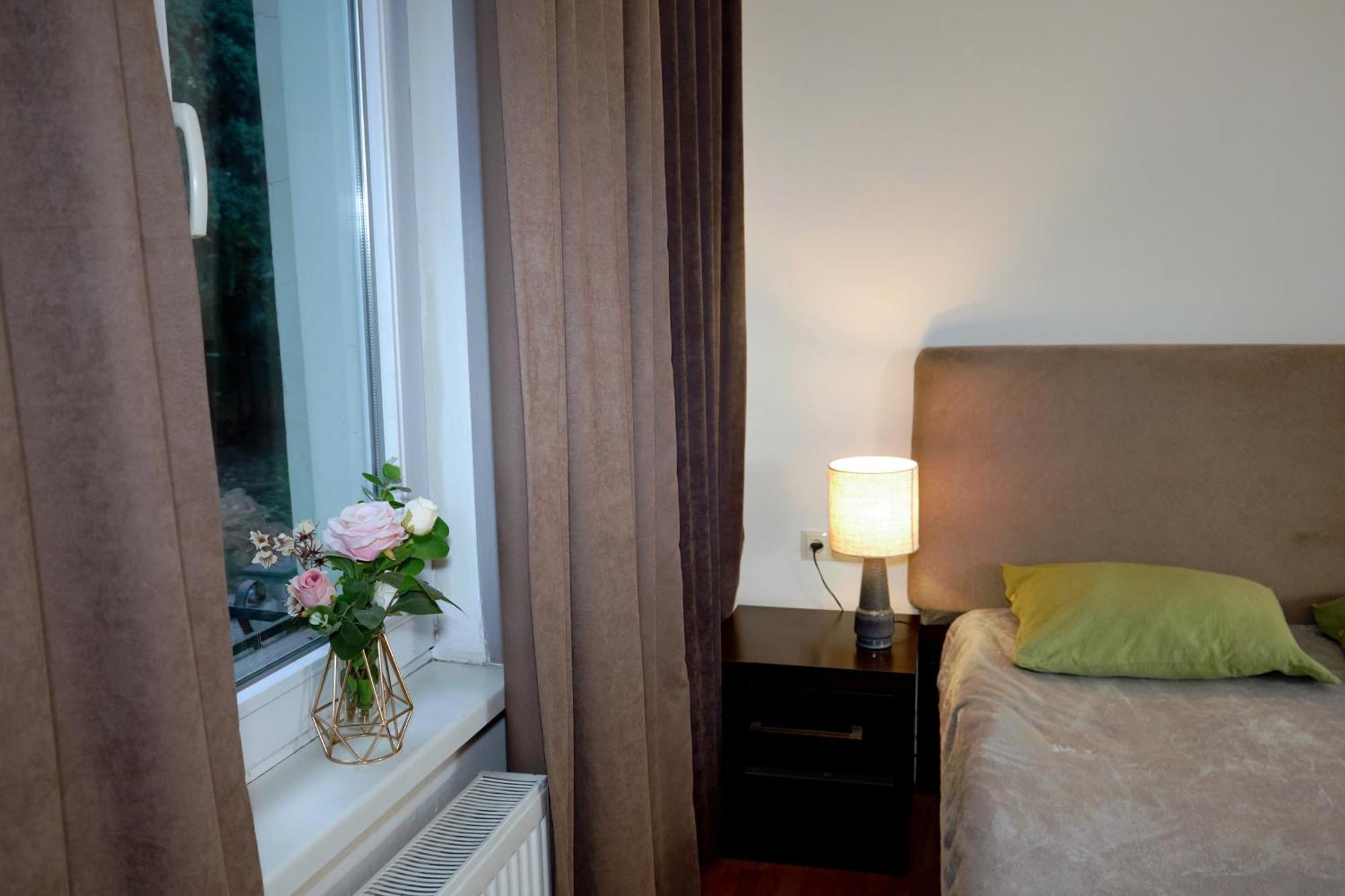 Triple Eight Hotel Тбилиси Экстерьер фото